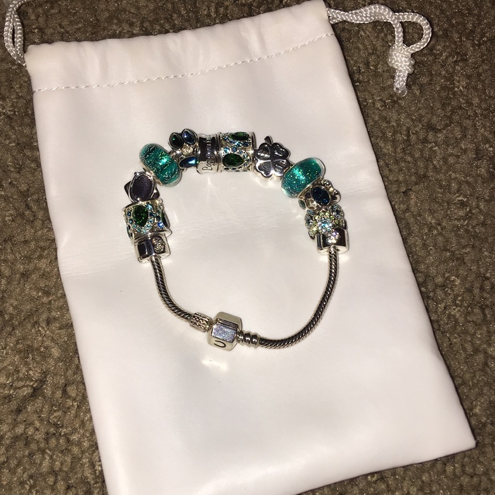 Bracelet with blue charms